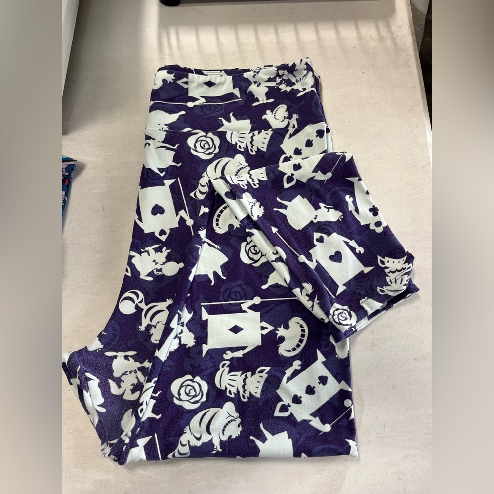 Alice in Wonderland TC2 Lularoe Leggings